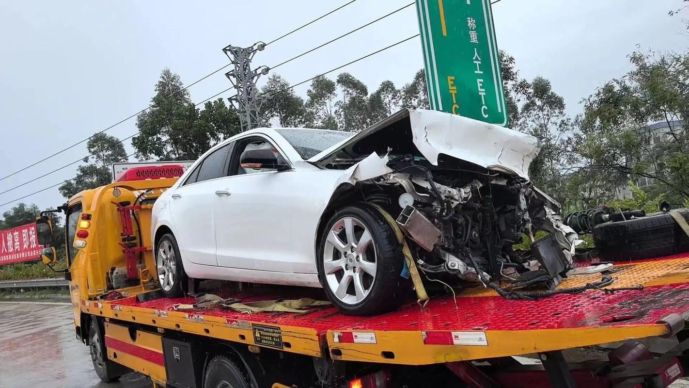 平邑县汽车托运与道路救援拖车服务全指南